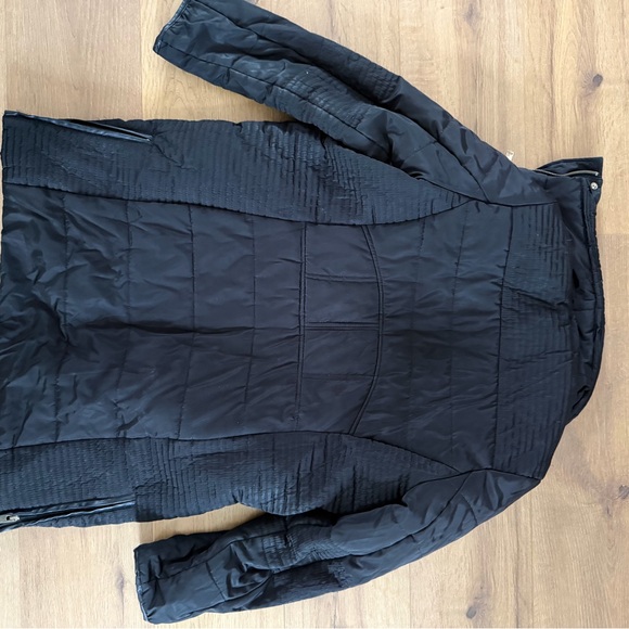 CoffeeShop Women's Black Quilted Ski Jacket - Picture 2 of 4